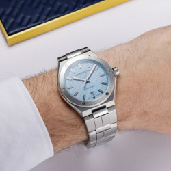 CAP CAMARAT – AUTOMATIQUE – BLEU ARCTIQUE